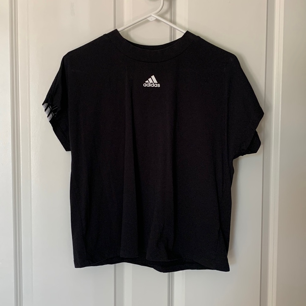 Adidas black tee size M - worn once